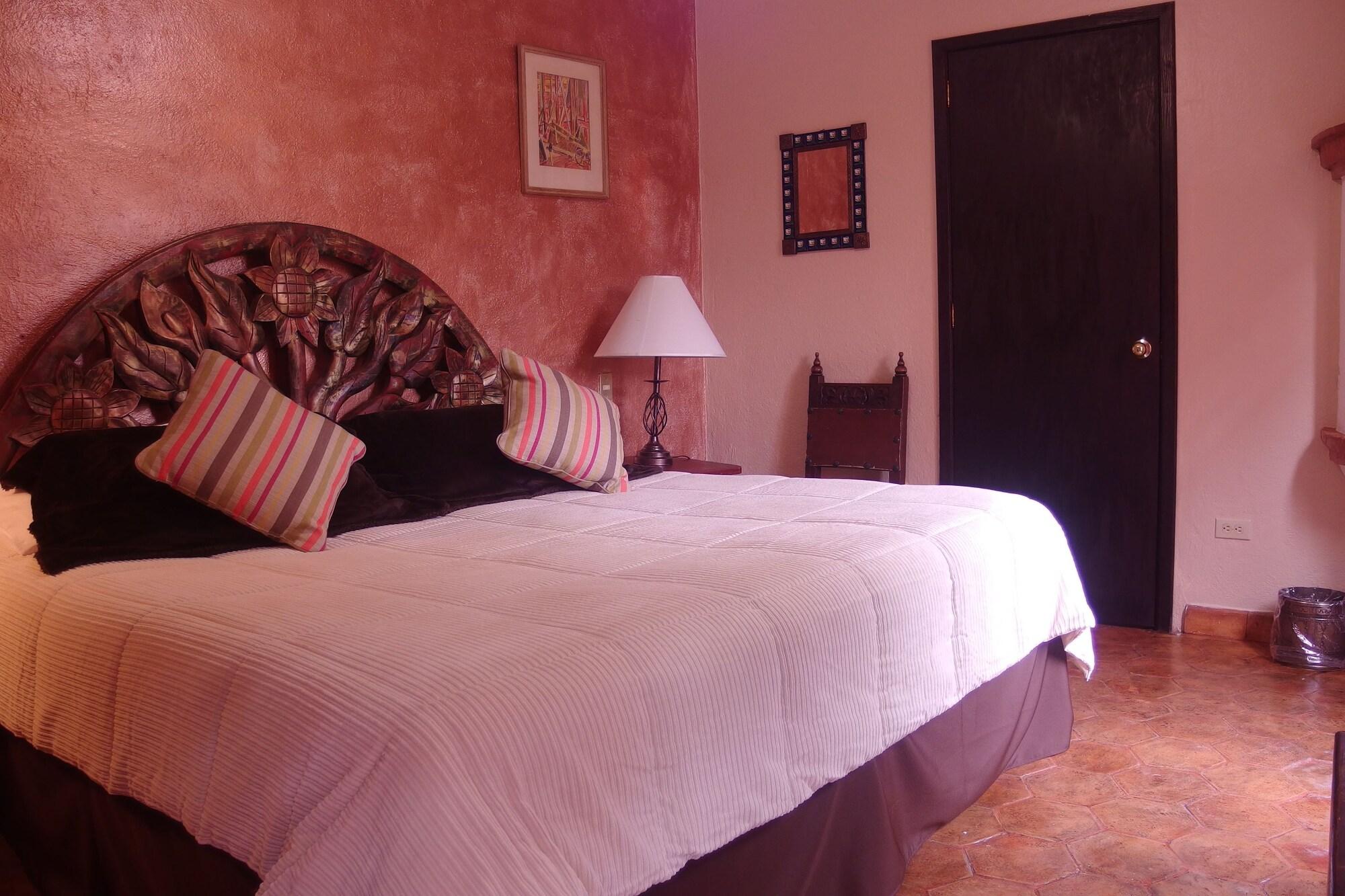 Casa De Las Conservas Comfort ซานมิเกล เด อาเญนเด ภายนอก รูปภาพ